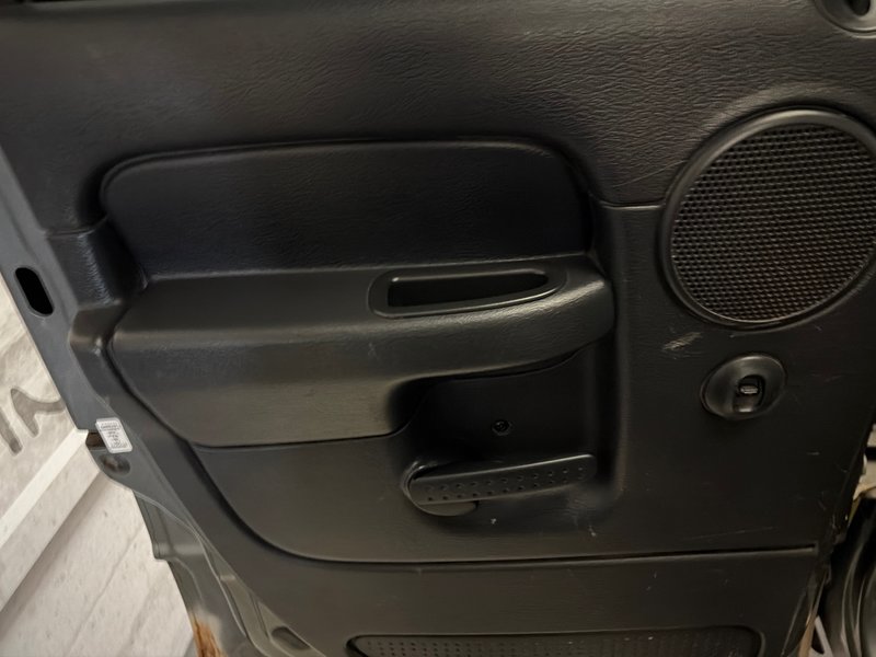2005 Dodge Ram 3500 SLT