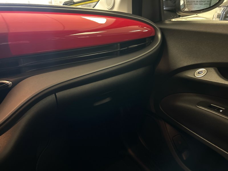 Fiat 500e RED 2025 100% ÉLECTRIQUE * SIÈGES AVANT CHAUFFANTS