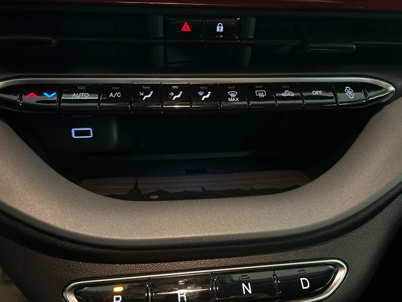 Fiat 500e RED 2025 100% ÉLECTRIQUE * SIÈGES AVANT CHAUFFANTS
