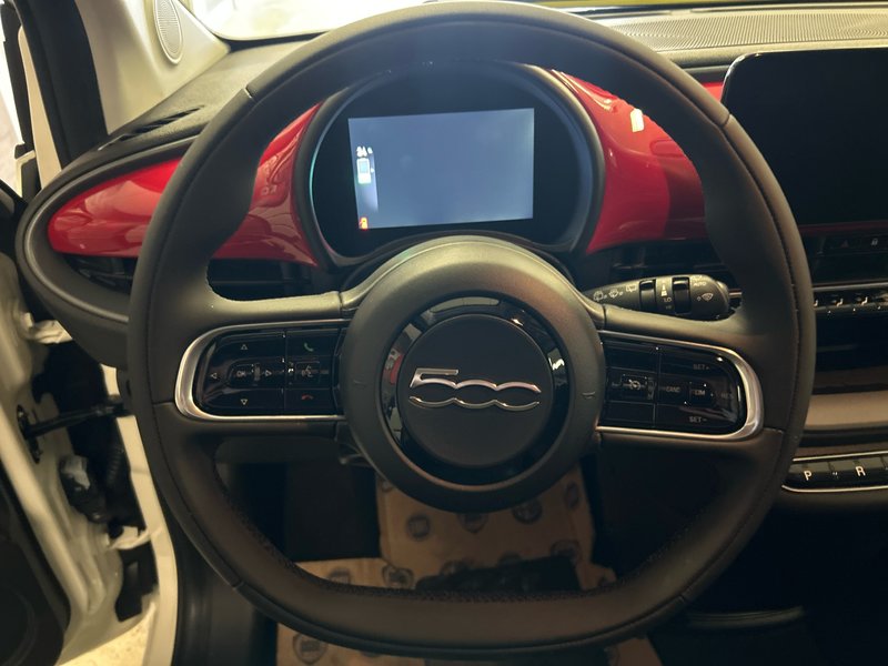 Fiat 500e RED 2025 100% ÉLECTRIQUE * SIÈGES AVANT CHAUFFANTS