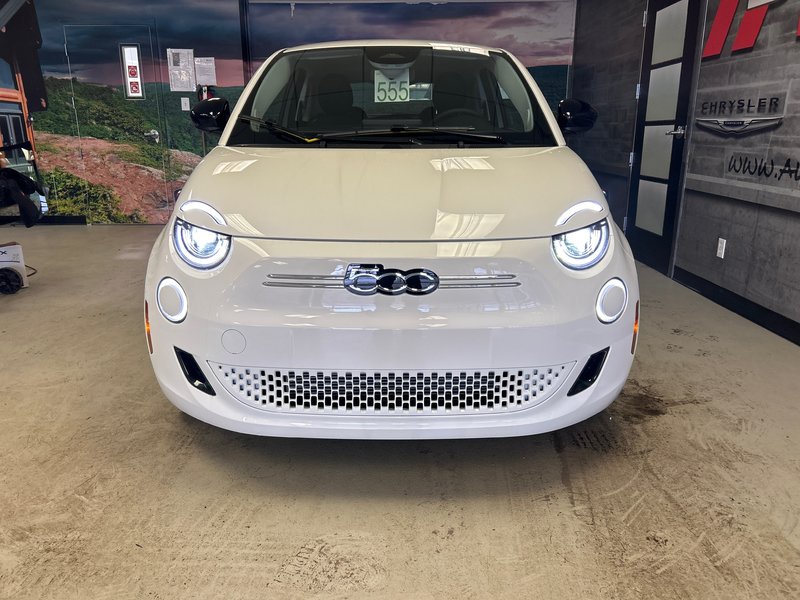 Fiat 500e RED 2025 100% ÉLECTRIQUE * SIÈGES AVANT CHAUFFANTS