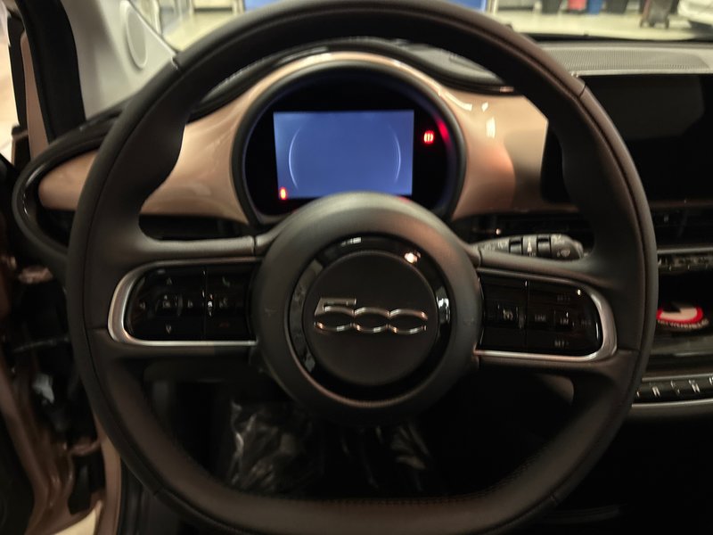 Fiat 500e POP 2026 SIÈGES CHAUF.* RÉGULATEUR DE VITESSE* SELECTEUR E-MODE* CARPLAY/ANDROID AUTO* 230 KM D'AUTONOMIE