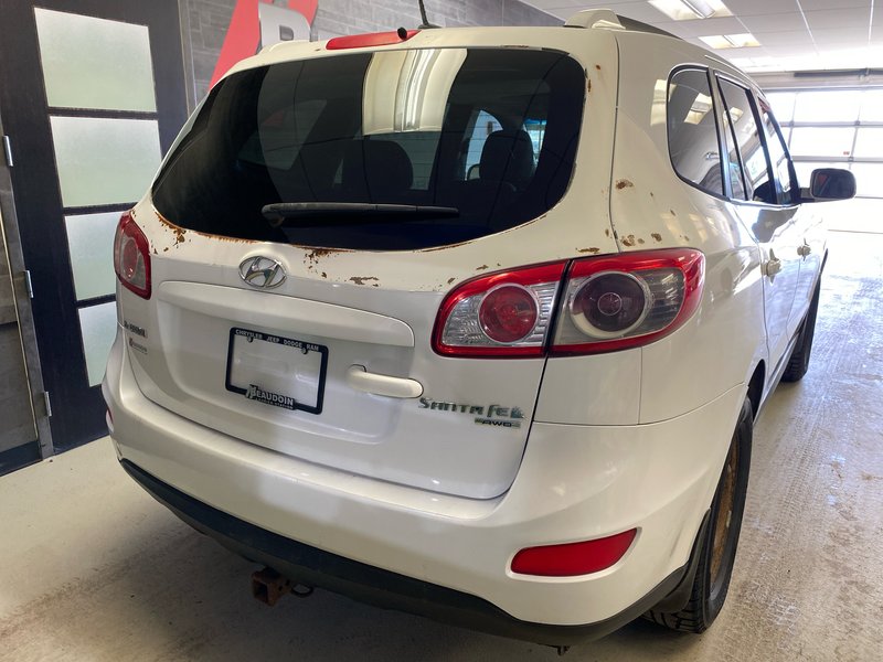 2011 Hyundai SANTA FE GLS GL Premium
