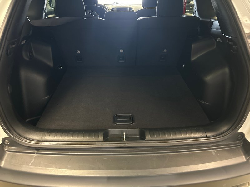 2019 Jeep CHEROKEE LATITUDE North