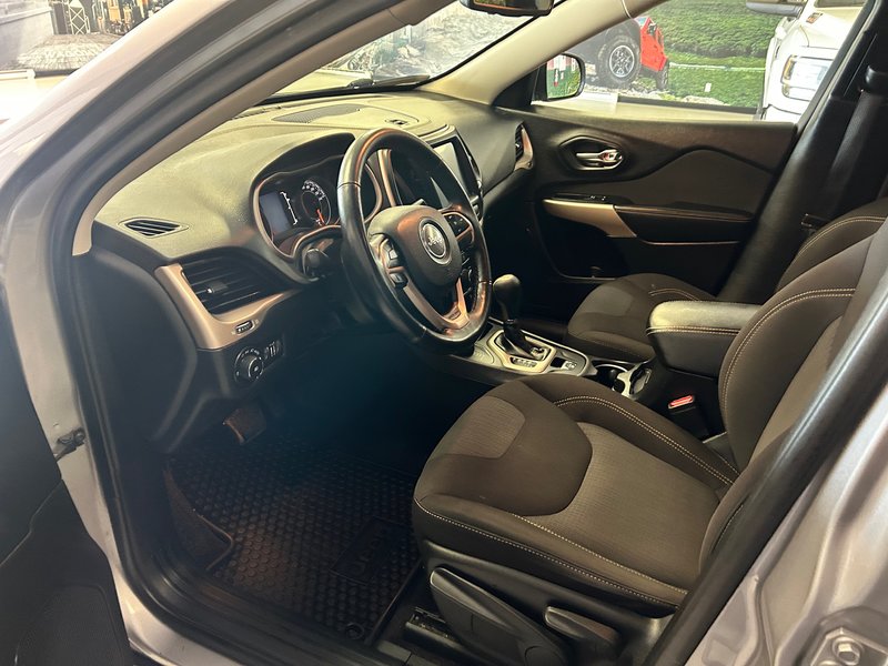 Jeep Cherokee North 2018