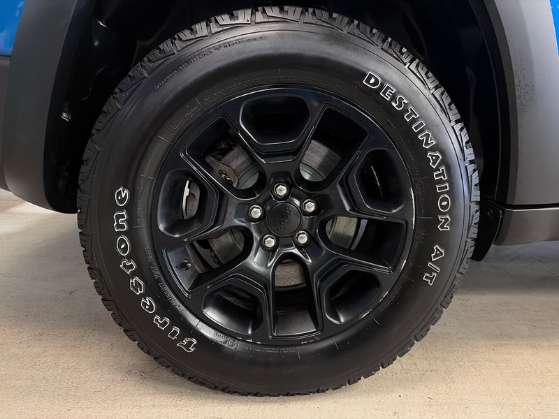 2022 Jeep Cherokee Trailhawk Elite