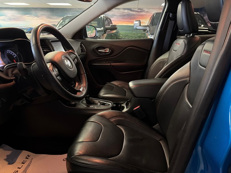 2022 Jeep Cherokee Trailhawk Elite