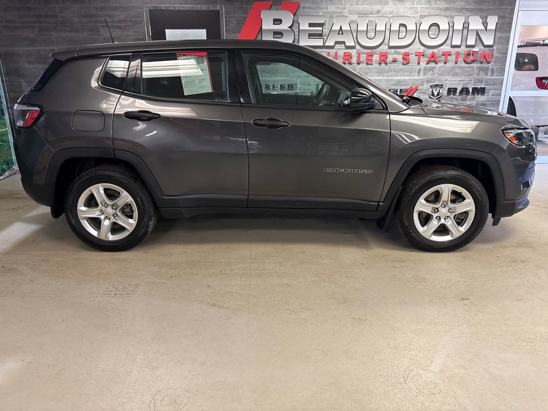 2023 Jeep Compass Sport