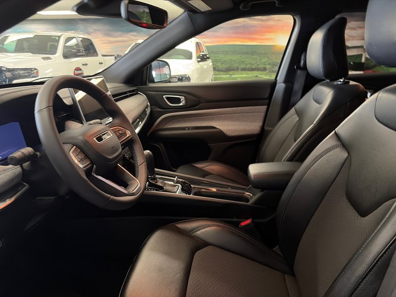 2023 Jeep Compass North