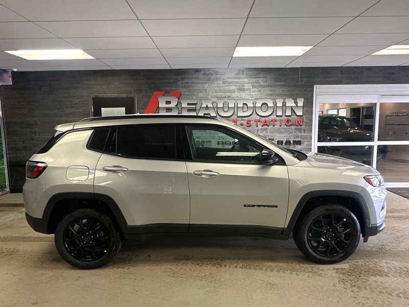 Jeep Compass ALTITUDE 2025