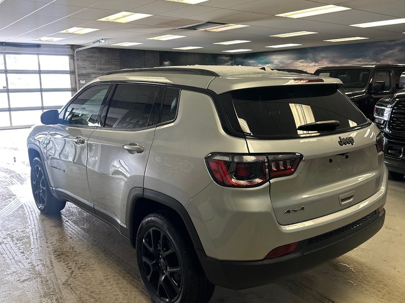 Jeep Compass ALTITUDE 2025