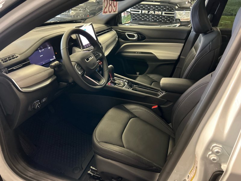Jeep Compass LIMITED 2025