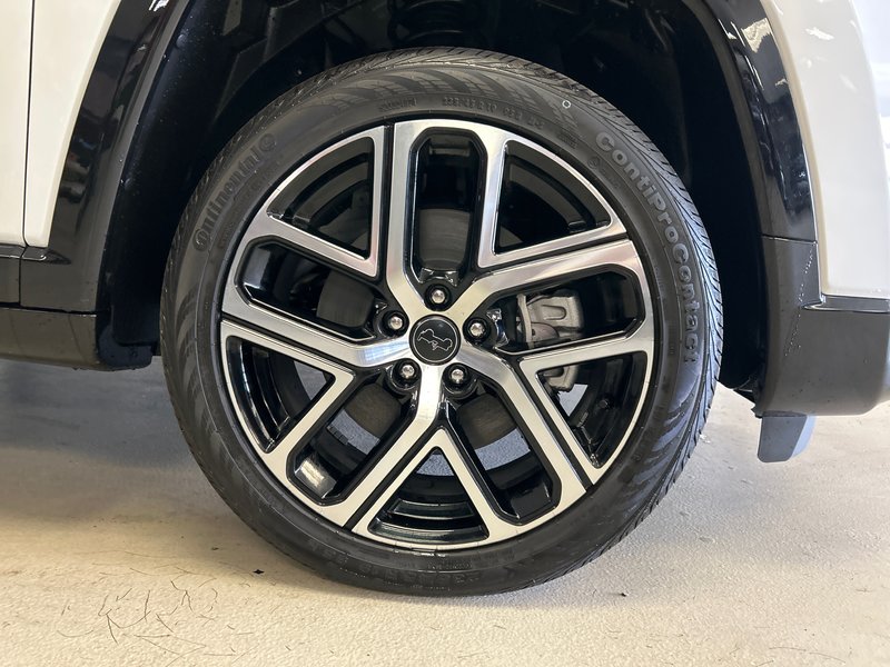 Jeep Compass LIMITED 2025