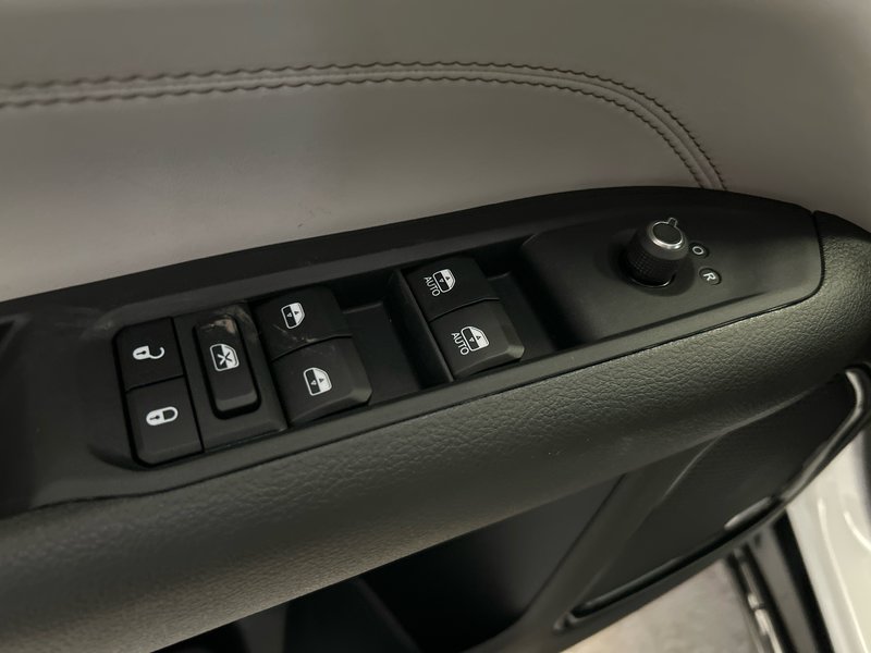 Jeep Compass LIMITED 2025