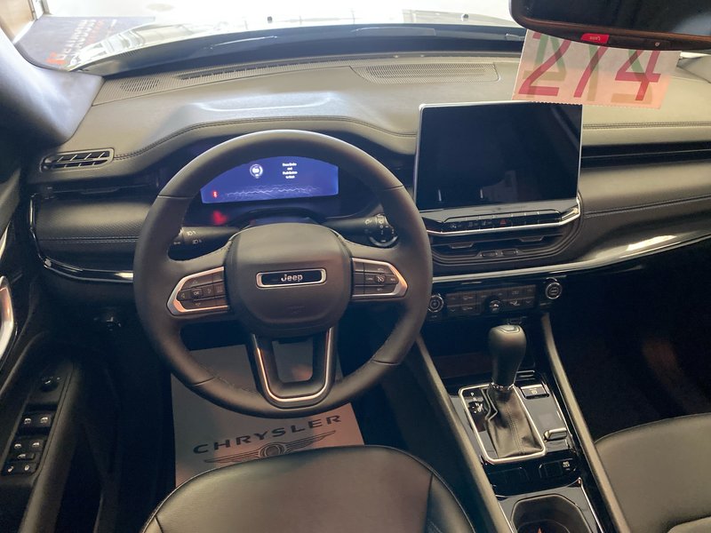 Jeep Compass ALTITUDE 2025