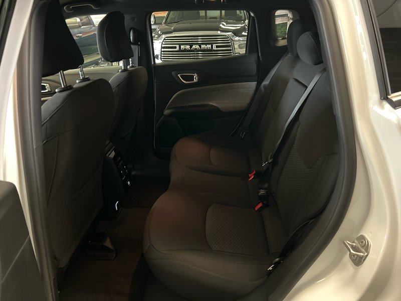 Jeep Compass SPORT 2025