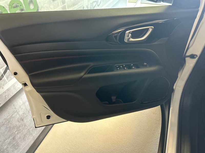 Jeep Compass TRAILHAWK 2025
