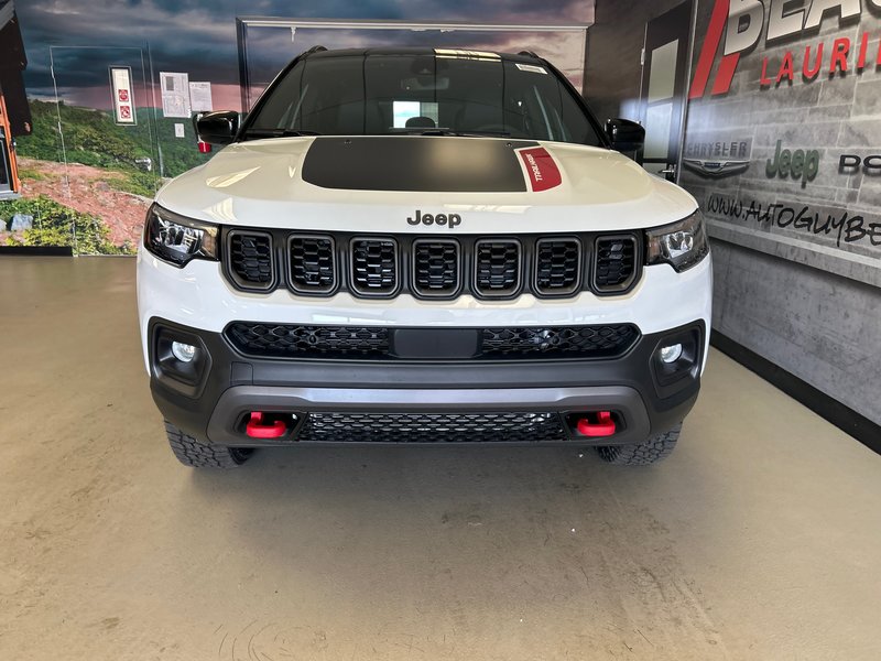 Jeep Compass TRAILHAWK 2025