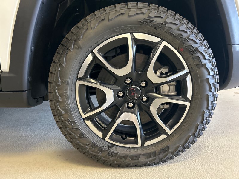 Jeep Compass TRAILHAWK 2025