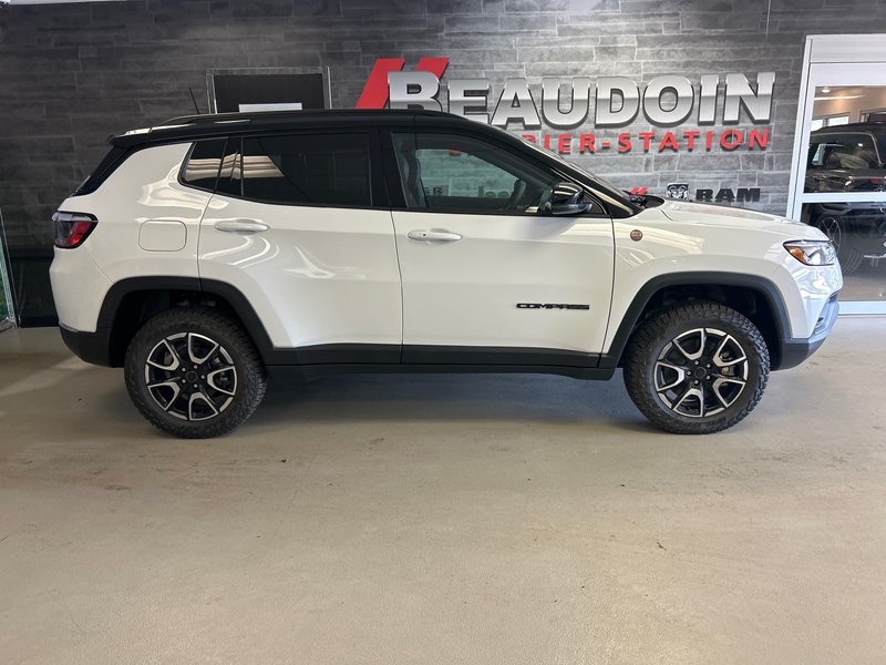 Jeep Compass TRAILHAWK 2025