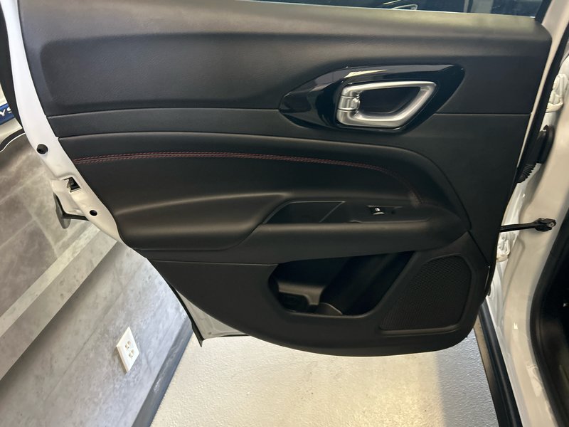 Jeep Compass TRAILHAWK 2025