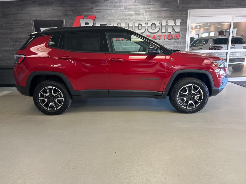 2025 Jeep COMPASS TRAILHAWK