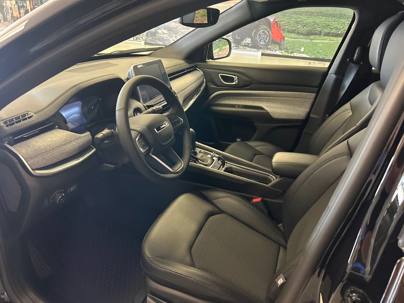 Jeep Compass NORTH 2025