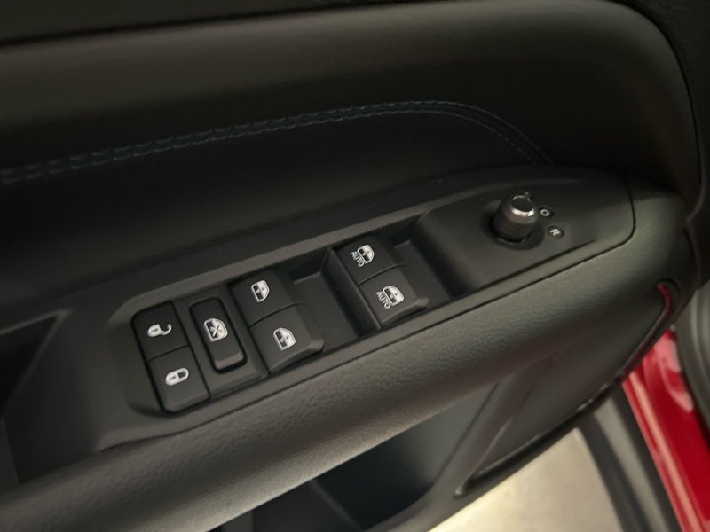 Jeep Compass ALTITUDE 2025