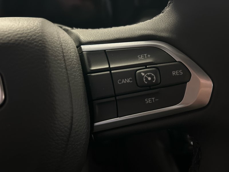 Jeep Compass ALTITUDE 2025