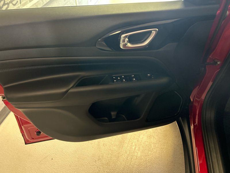 Jeep Compass ALTITUDE 2025