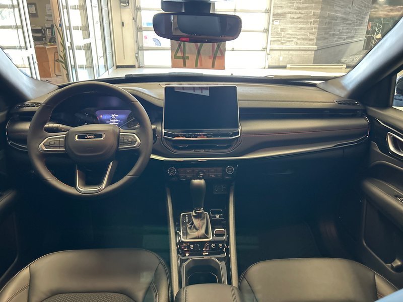 Jeep Compass TRAILHAWK 2025