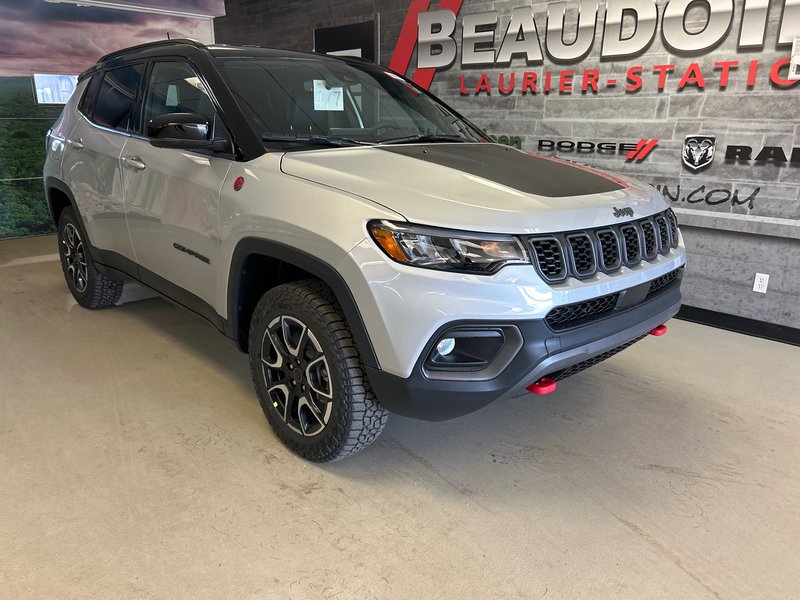 Jeep Compass TRAILHAWK 2025