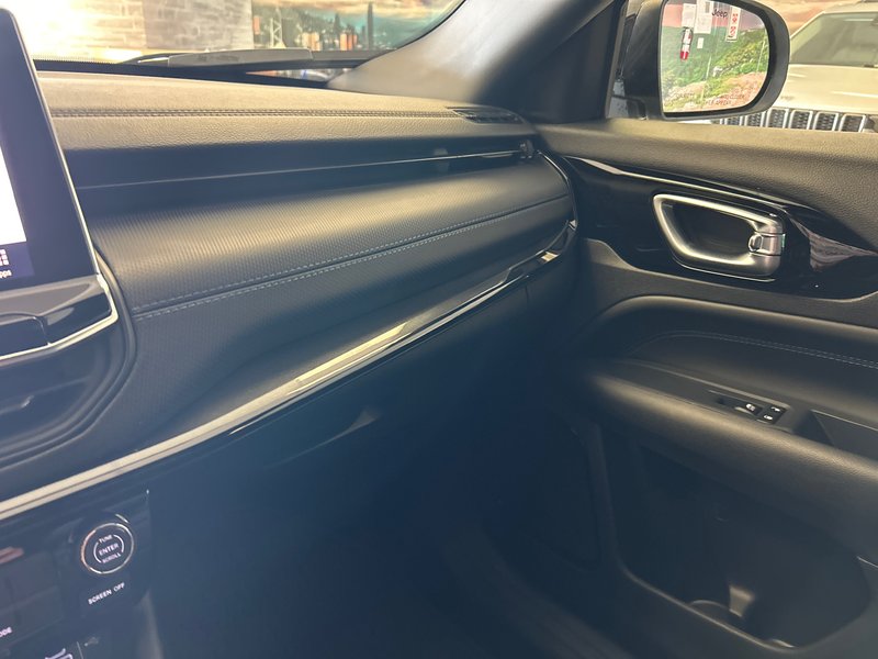 2025 Jeep COMPASS ALTITUDE