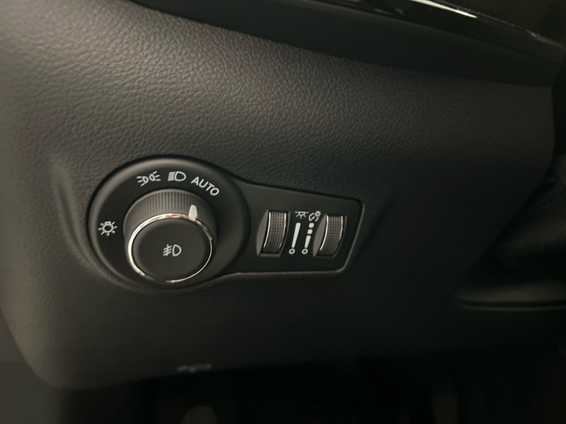2025 Jeep COMPASS ALTITUDE