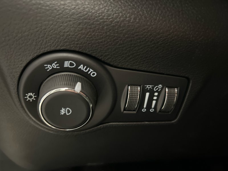 2025 Jeep Compass ALTITUDE