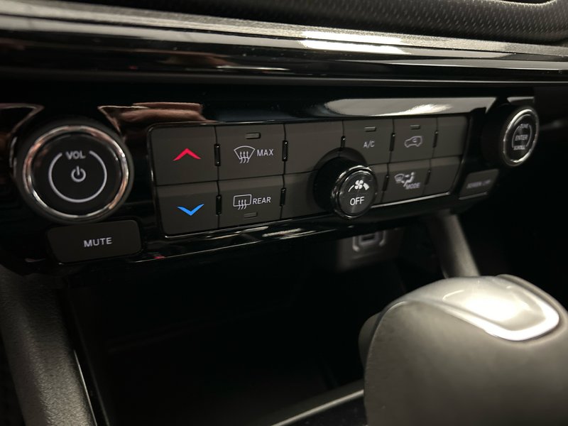 2025 Jeep Compass ALTITUDE