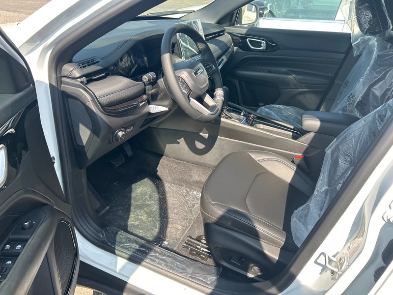Jeep Compass ALTITUDE 2025
