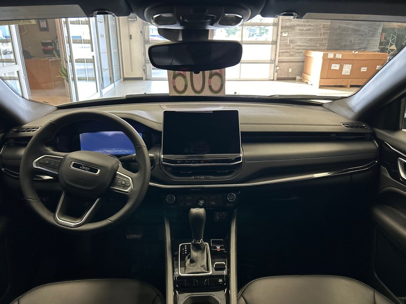 2025 Jeep Compass ALTITUDE