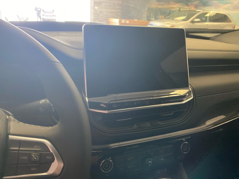 Jeep Compass ALTITUDE 2025