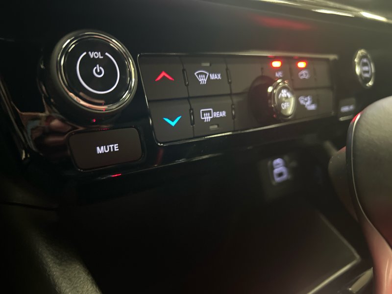 2025 Jeep COMPASS ALTITUDE