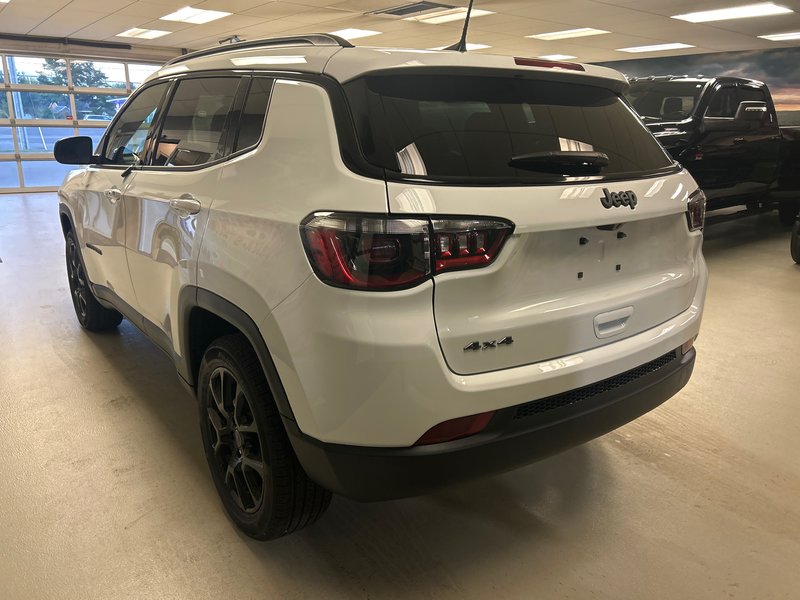 2025 Jeep COMPASS ALTITUDE