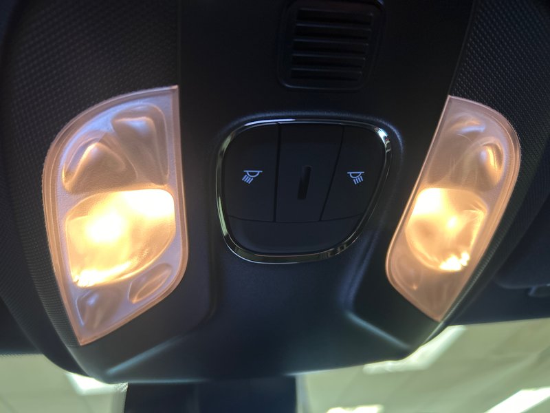Jeep Compass ALTITUDE 2025