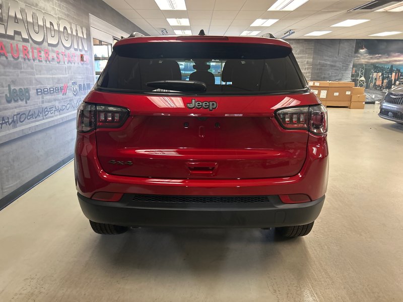 Jeep Compass ALTITUDE 2025