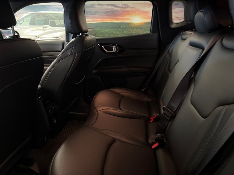 2025 Jeep Compass Altitude