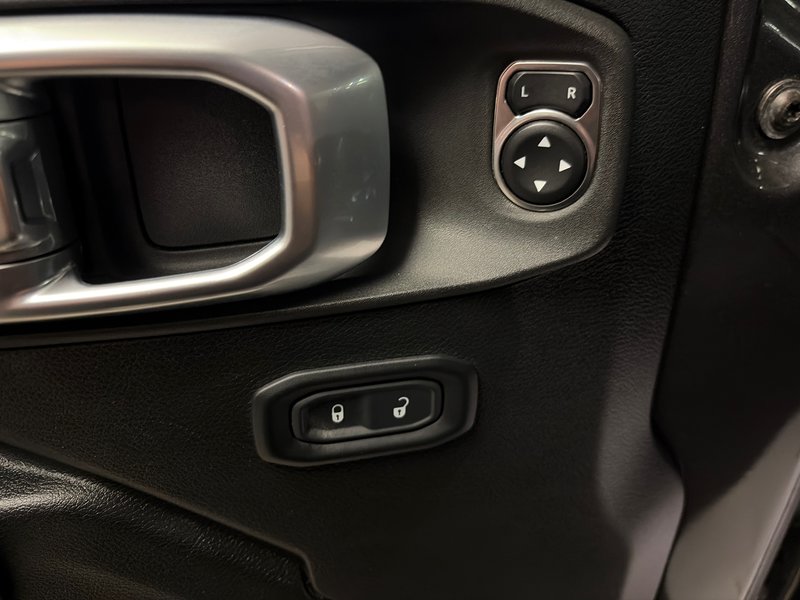 2022 Jeep Gladiator Willys