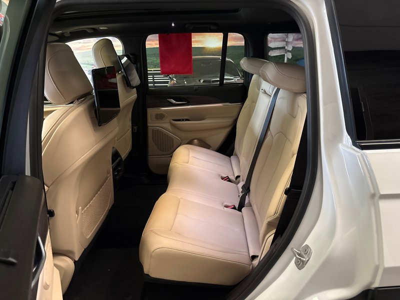 2022 Jeep Grand Cherokee 4xe
