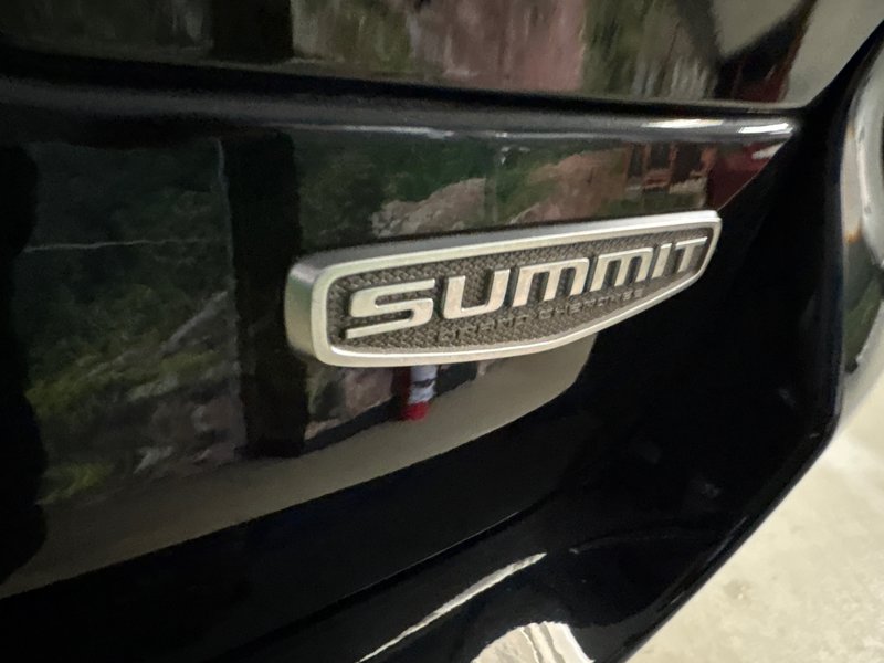 2023 Jeep Grand Cherokee 4xe Summit Reserve
