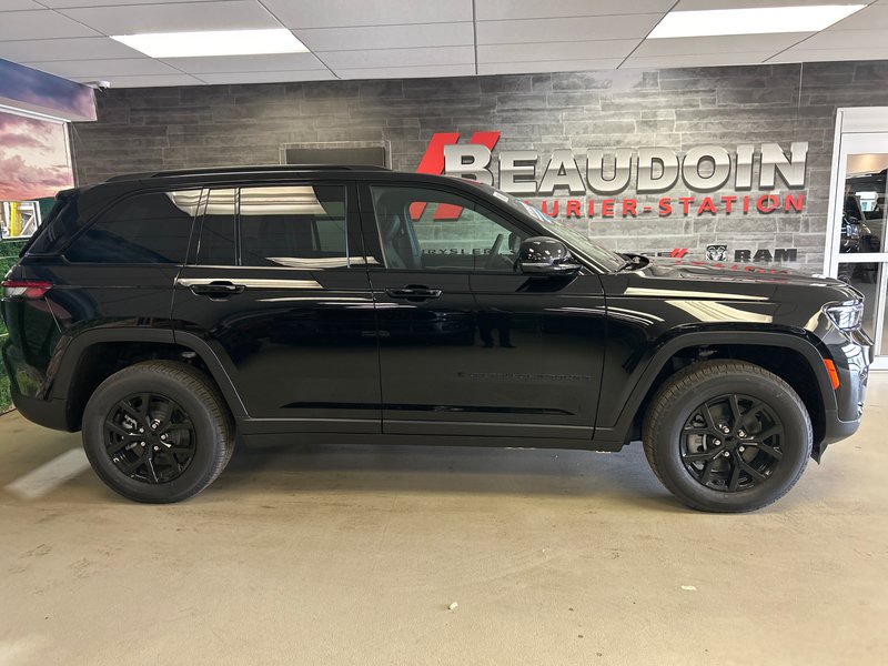 2025 Jeep Grand Cherokee 4xe ALTITUDE