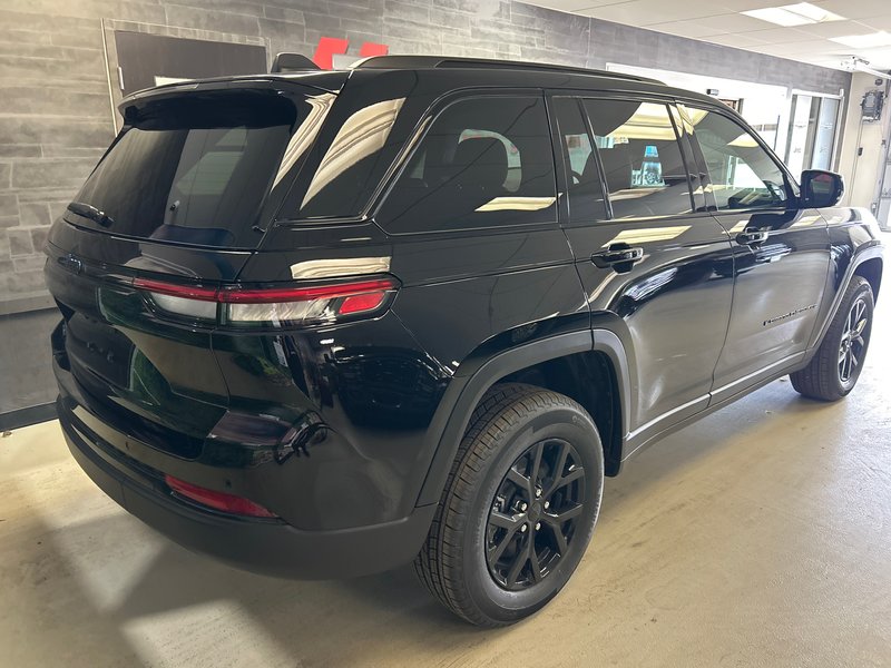 2025 Jeep Grand Cherokee 4xe ALTITUDE