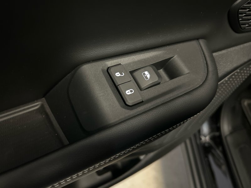 2025 Jeep Grand Cherokee 4xe ALTITUDE